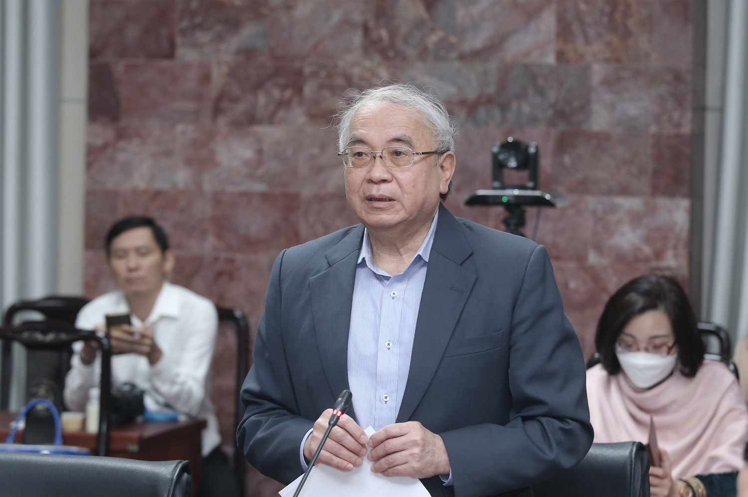 GS.TS Hoàng Văn Phong – nguyên Bộ trưởng Bộ Khoa học và Công nghệ, nguyên Chủ tịch Hội đồng quản lý Quỹ phát biểu tại Hội thảo. GS.TS Hoàng Văn Phong – nguyên Bộ trưởng Bộ KH&CN, nguyên Chủ tịch Hội đồng quản lý Quỹ phát biểu tại Hội thảo.