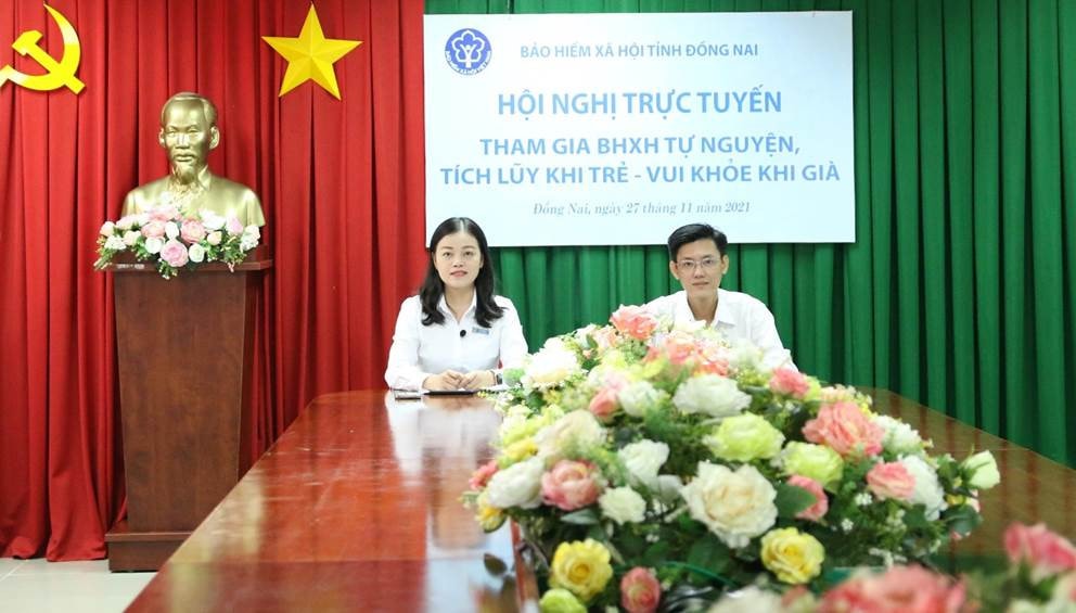 Hoạt động BHXH địa phương Livestream truyền thông về BHXH tự nguyện trên Fanpage BHXH Đồng Nai Nguồn: ITN