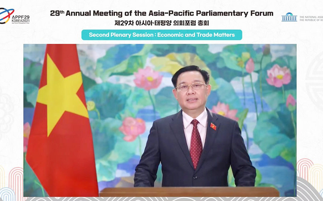 Chủ tịch Quốc hội Vương Đình Huệ phát biểu ghi hình gửi tới Hội nghị Ảnh: Thanh Chi