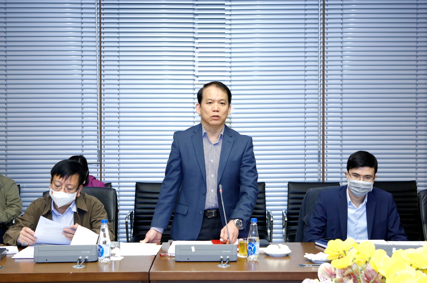 Chủ nhiệm Ủy ban Pháp luật Hoàng Thanh Tùng phát biểu tại cuộc họp Ảnh: Hồ Long