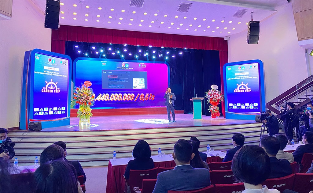 Quang cảnh buổi lễ