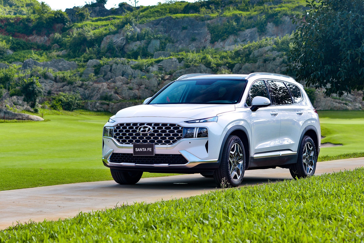 Hyundai Santa Fe có lượng tiêu thụ lớn trong tháng 11 Nguồn: TC Motor