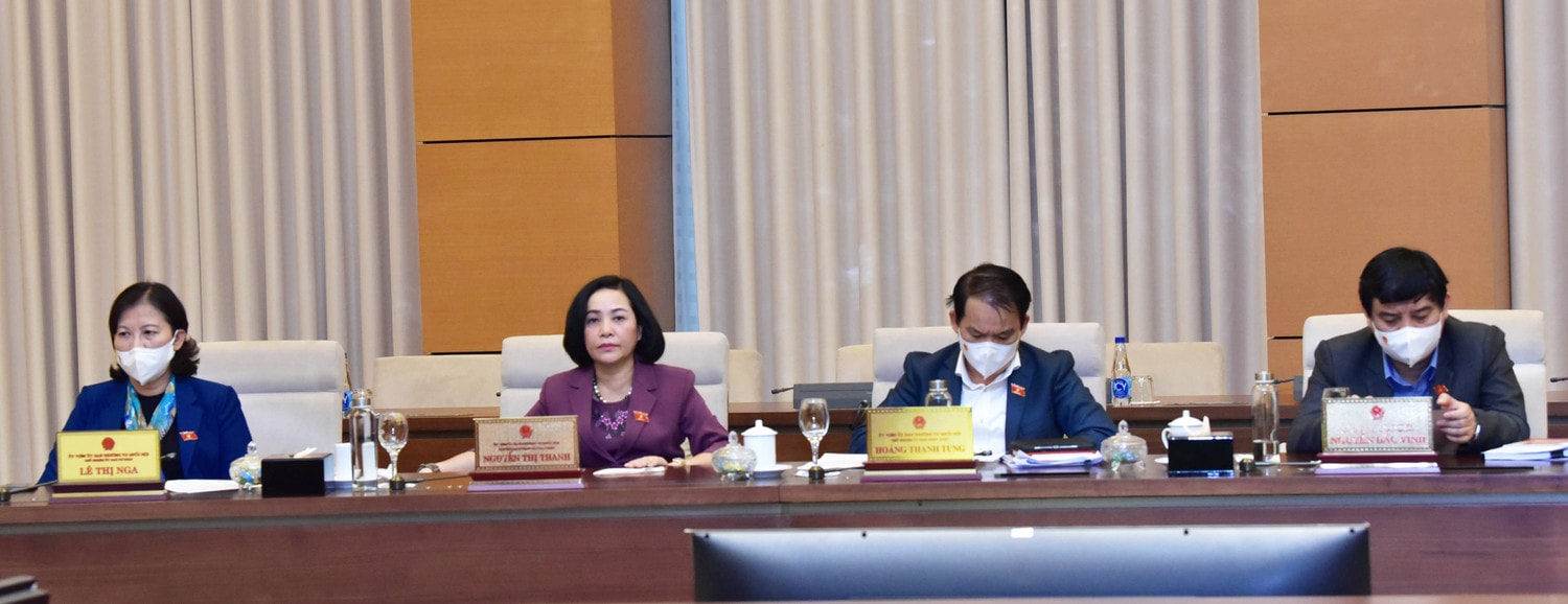 Các đại biểu tham dự Phiên họp Ảnh: Lâm Hiển