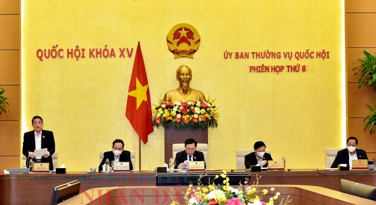 Phó Chủ tịch Quốc hội Nguyễn Đức Hải điều hành Phiên họp Ảnh: Lâm Hiển