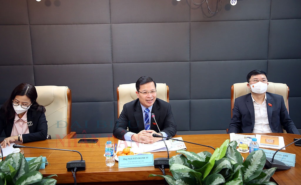 Tọa đàm “Phát huy vai trò tổ chức công đoàn trong thực hiện Luật Phòng, chống tác hại của thuốc lá” ảnh 11