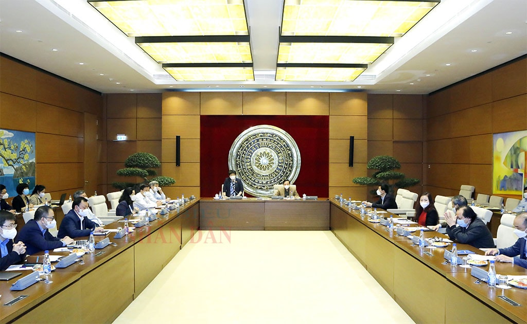 Quang cảnh Phiên họp Ảnh: Hồ Long