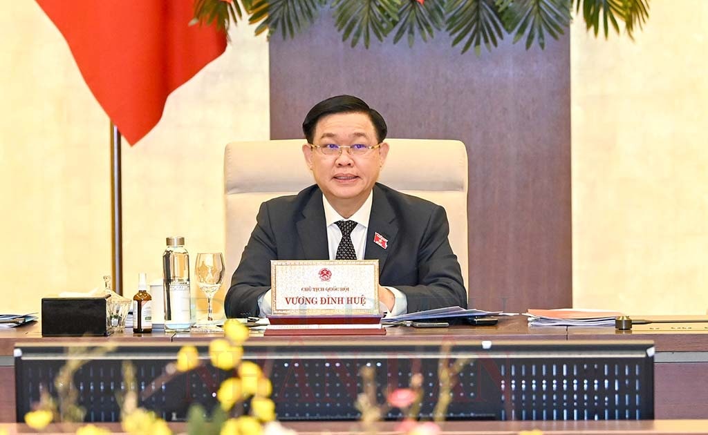 Chủ tịch Quốc hội Vương Đình Huệ chủ trì phiên họp Chủ tịch Quốc hội Vương Đình Huệ chủ trì phiên họp