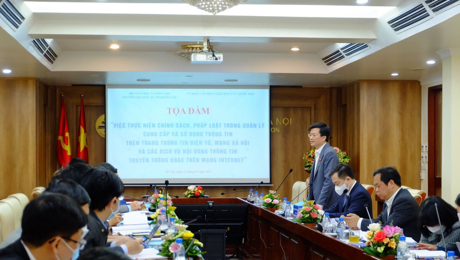 Nhiều nội dung được các đại biểu đặt ra tại cuộc làm việc Nhiều nội dung được các đại biểu đặt ra tại cuộc làm việc