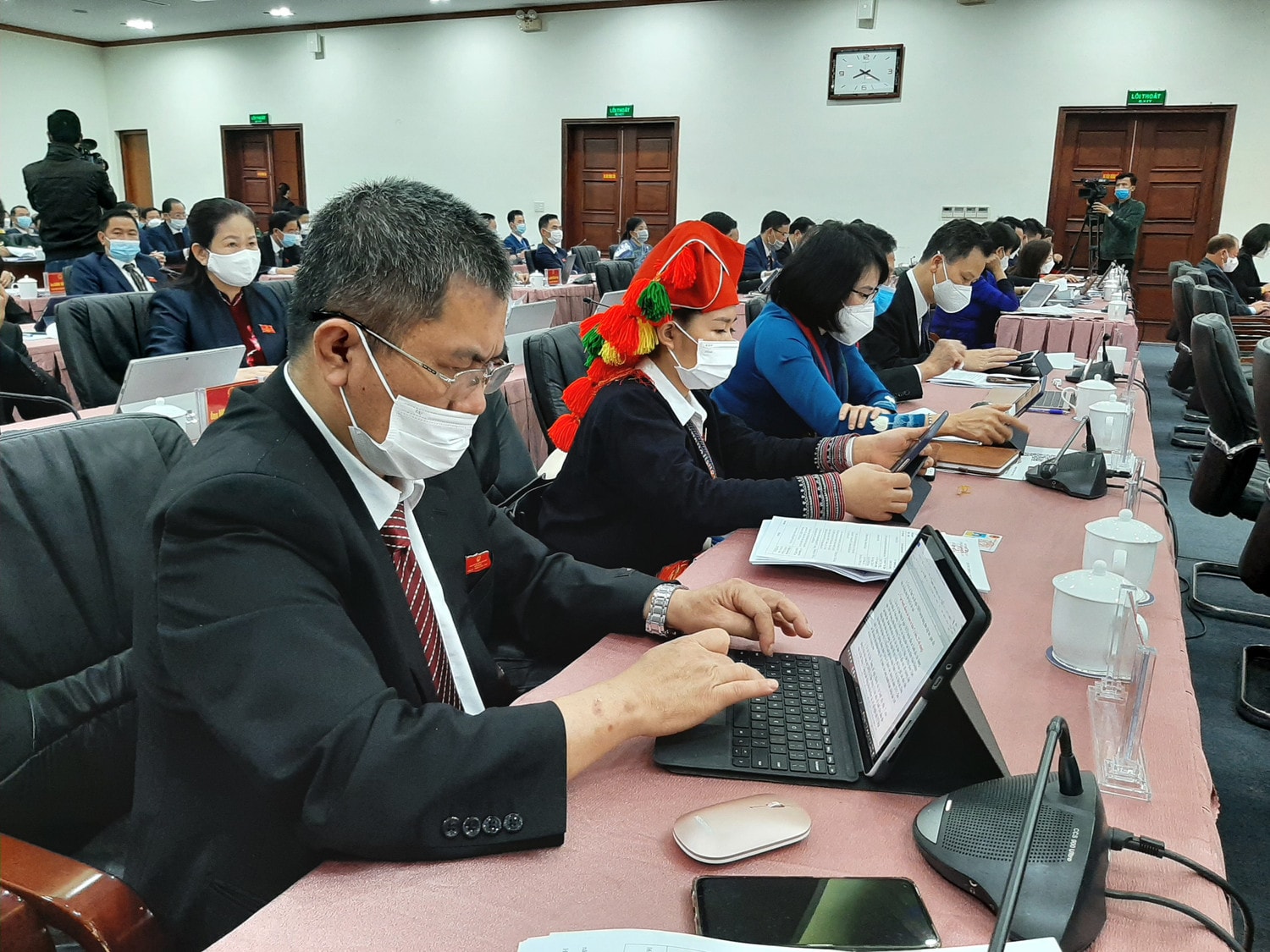 Đẩy mạnh áp dụng công nghệ thông tin trong hoạt động HĐND tỉnh Lào Cai