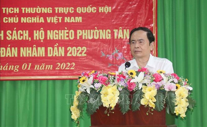 Phó Chủ tịch Thường trực Quốc hội Trần Thanh Mẫn phát biểu tại buổi thăm và tặng quà tết cho các gia đình chính sách, hộ nghèo trên địa bàn phường Tân An Ảnh: Ngọc Thiện- TTXVN
