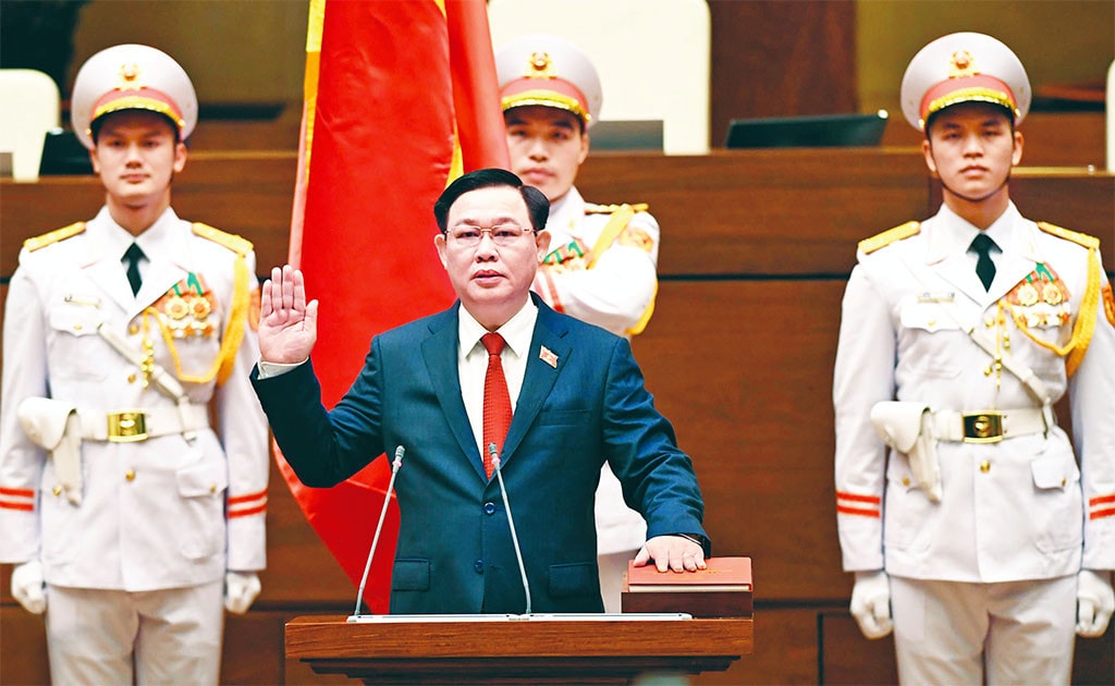 Chủ tịch Quốc hội Vương Đình Huệ tuyên thệ nhậm chức tại Kỳ họp thứ Nhất, Quốc hội Khóa XV, ngày 20.7.2021 Ảnh: Lâm Hiển