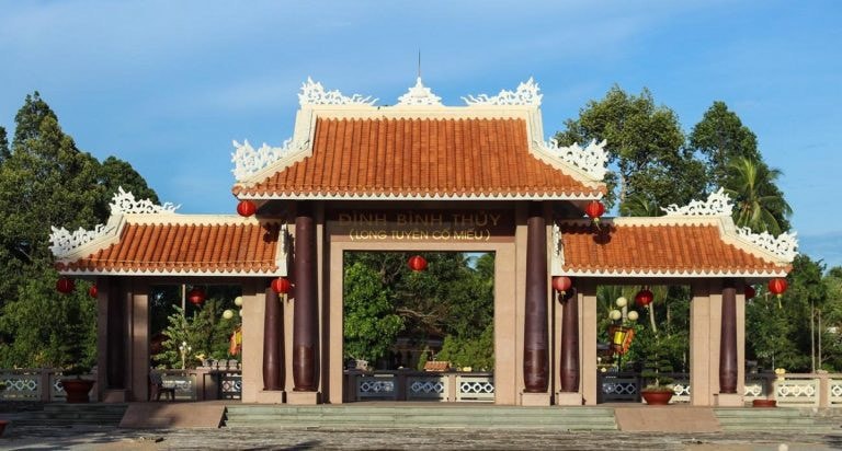 	Đình Bình Thủy, Cần Thơ, nơi có 2 miếu thờ Thần Hổ
