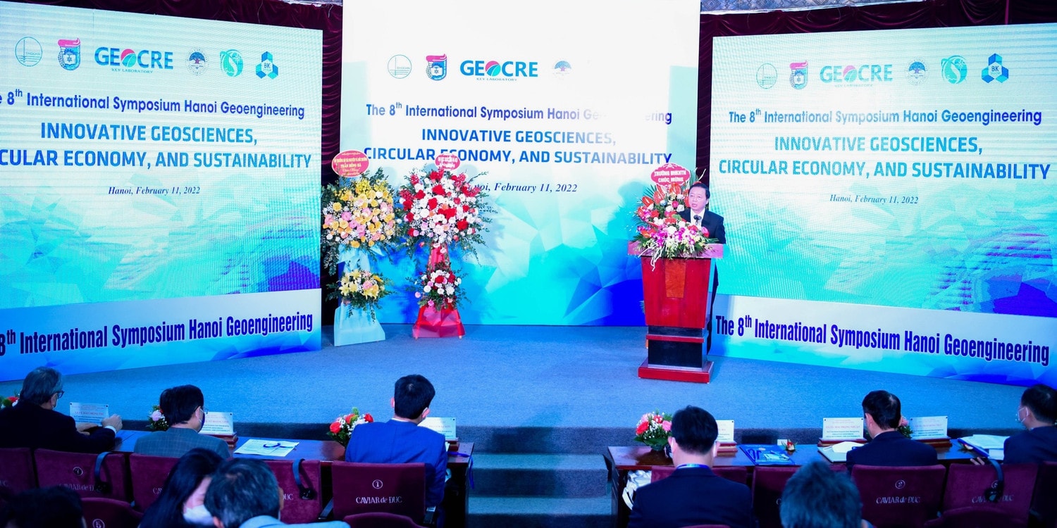 	Toàn cảnh Hội nghị khoa học