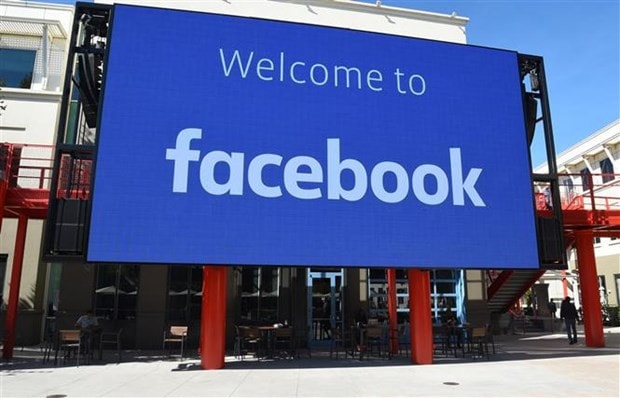 Trong tuần này, Facebook lần đầu tiên cho biết số lượng người dùng của họ sụt giảm