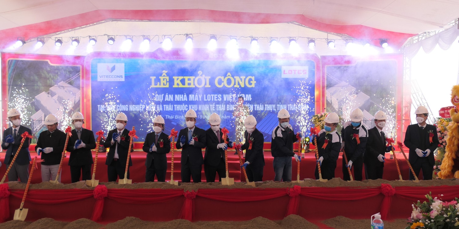 Ủy viên Trung ương Đảng, Bí thư Tỉnh ủy tỉnh Thái Bình Ngô Đông Hải và lãnh đạo các ban ngành đến dự lễ khởi công các dự án trong khu công nghiệp Liên Hà Thái