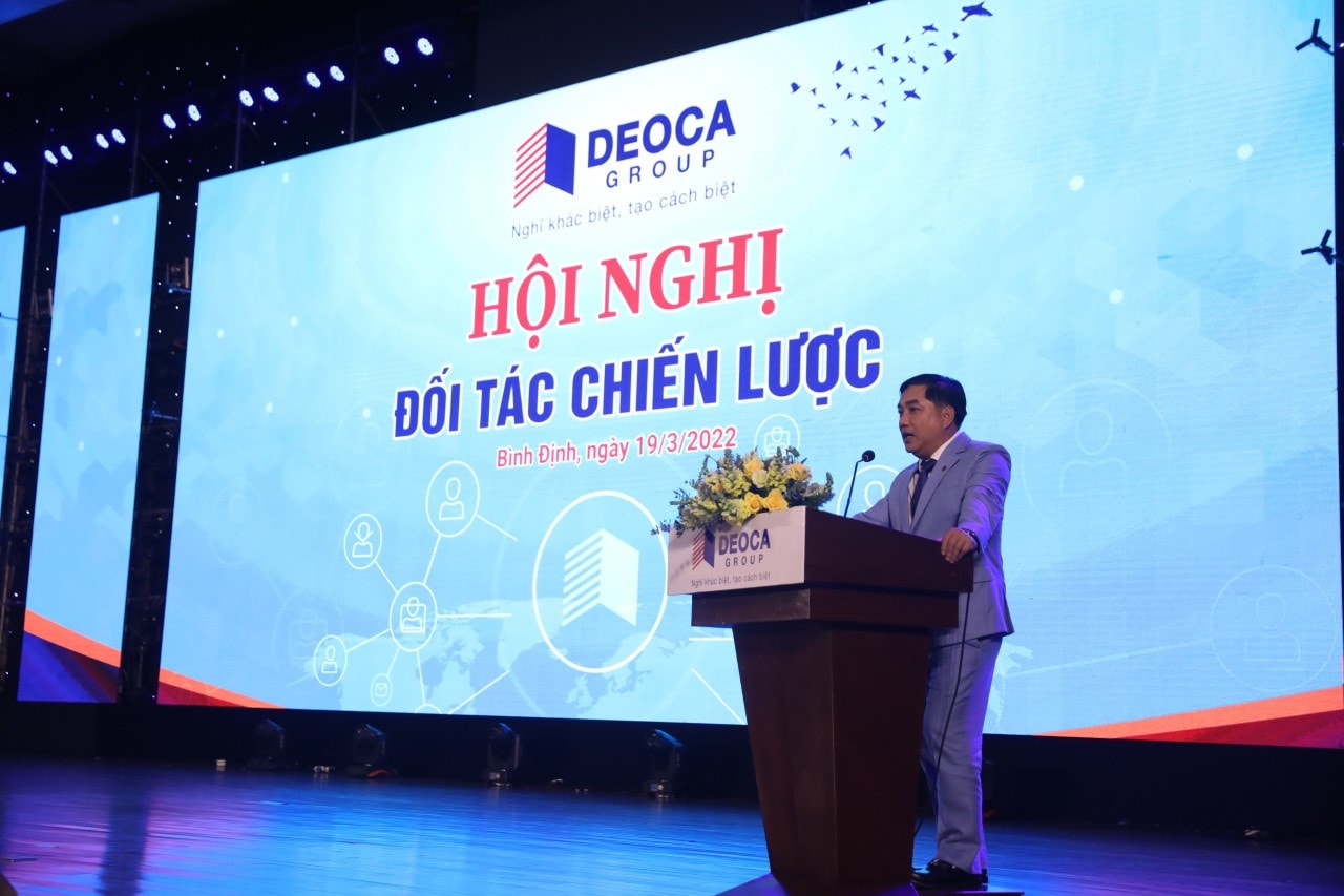 Chủ tịch Tập đoàn Đèo Cả Hồ Minh Hoàng phát biểu tại hội nghị