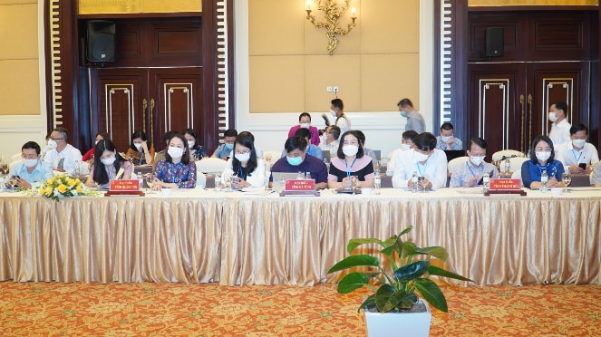 Đại biểu tham dự hội nghị