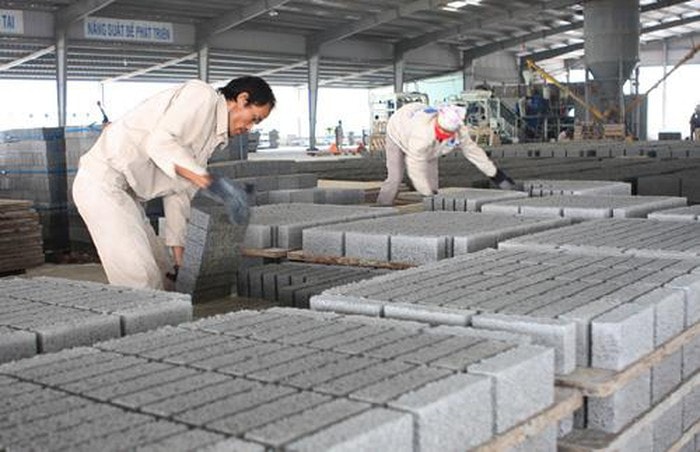 Sử dụng tro, xỉ từ các nhà máy nhiệt điện làm nguyên liệu sản xuất vật liệu xây dựng Nguồn: ITN