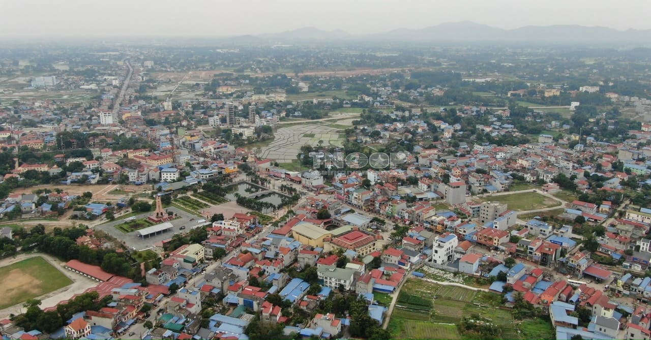 Toàn cảnh trung tâm thị xã Phổ Yên