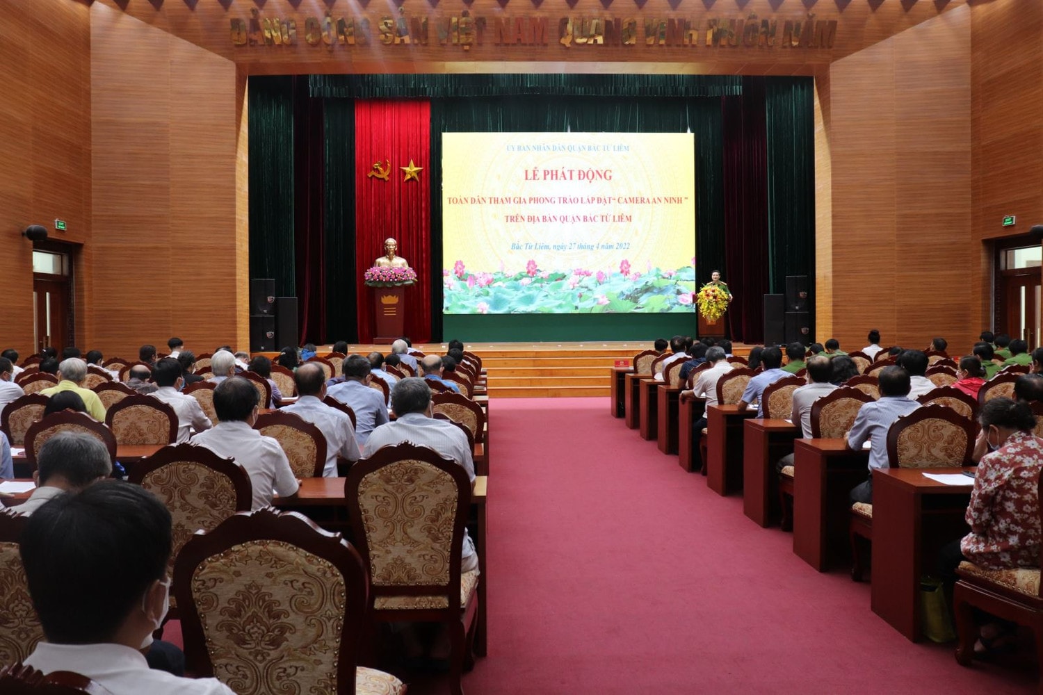 Quang cảnh hội nghị lễ phát động phong trào toàn dân thực hiện mô hình “Camera an ninh” trên địa bàn quận Bắc Từ Liêm ( Ảnh Công an Quận Bắc Từ Liêm)