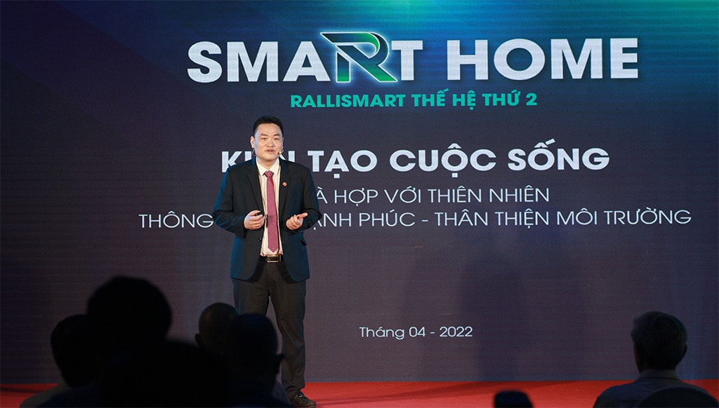 Quản đốc xưởng led điện tử và chiếu sáng (Công ty Cổ phần bóng đèn phích nước Rạng Đông) Nguyễn Hoàng Kiên