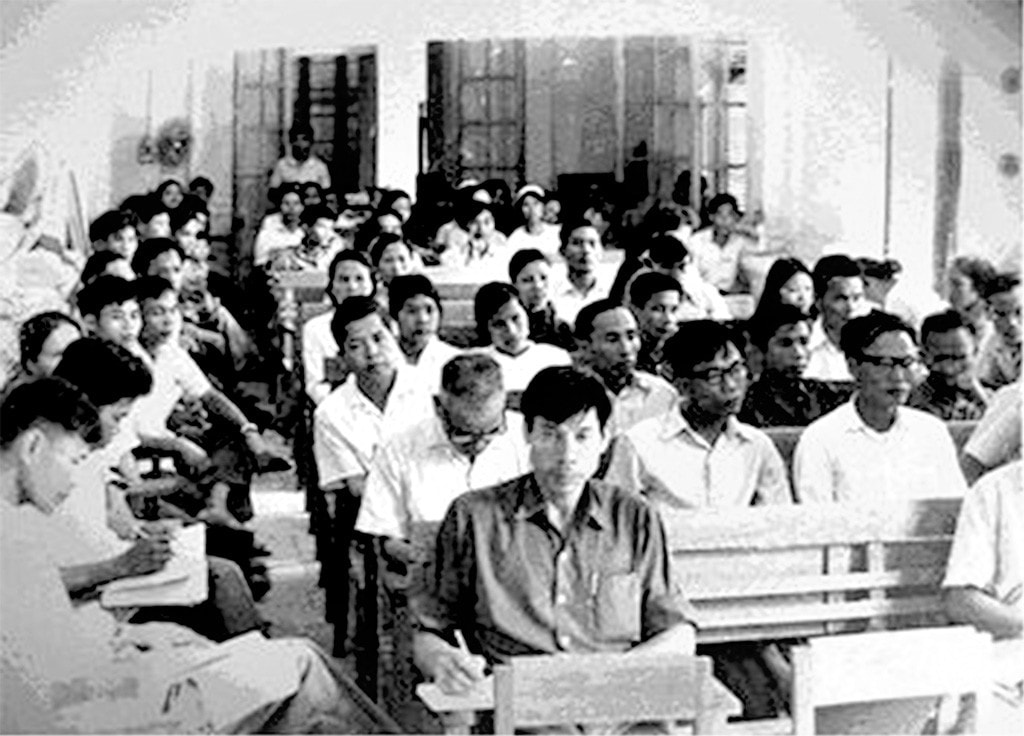 Lớp học nghiệp vụ ngân hàng những năm đầu giải phóng