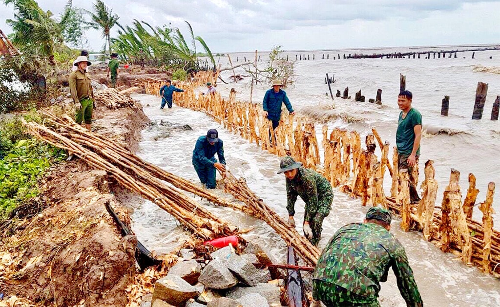 Đảng bộ, chính quyền và Nhân dân tỉnh Cà Mau ngày đêm nỗ lực vượt khó, xây dựng quê hương giàu mạnh