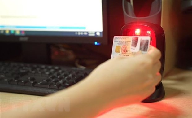 Thí điểm rút tiền tại cây ATM bằng căn cước công dân gắn chip -0