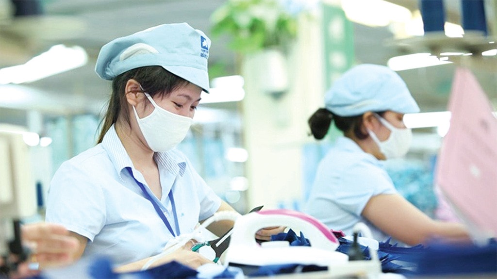 Bàn về “lương đủ sống” cho người lao động -0