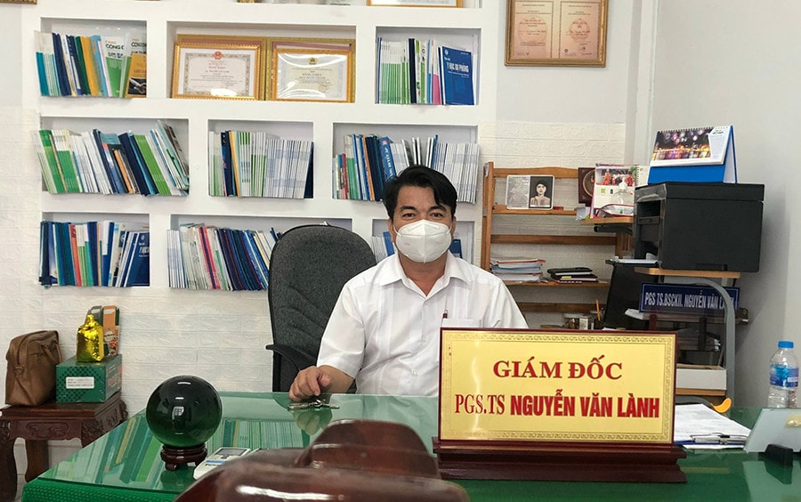 Giám đốc CDC tỉnh Hậu Giang bị cách hết các chức vụ trong Đảng -0