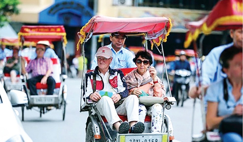 Ngành du lịch đông khách nội, vắng khách ngoại -0