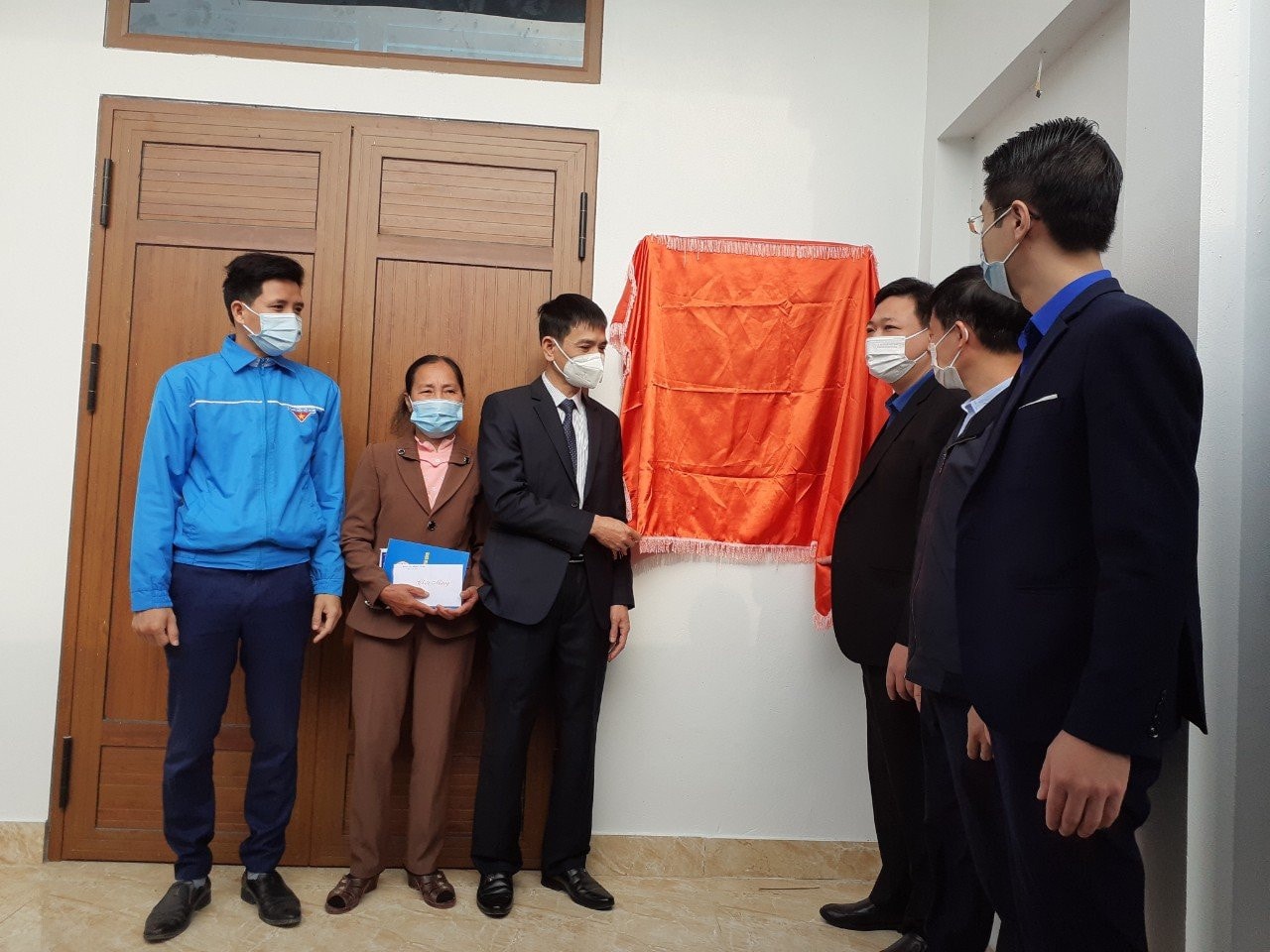 Niềm hạnh phúc trong 60 ngôi nhà nhân ái của chương trình “Thank you, Vietnam” -0