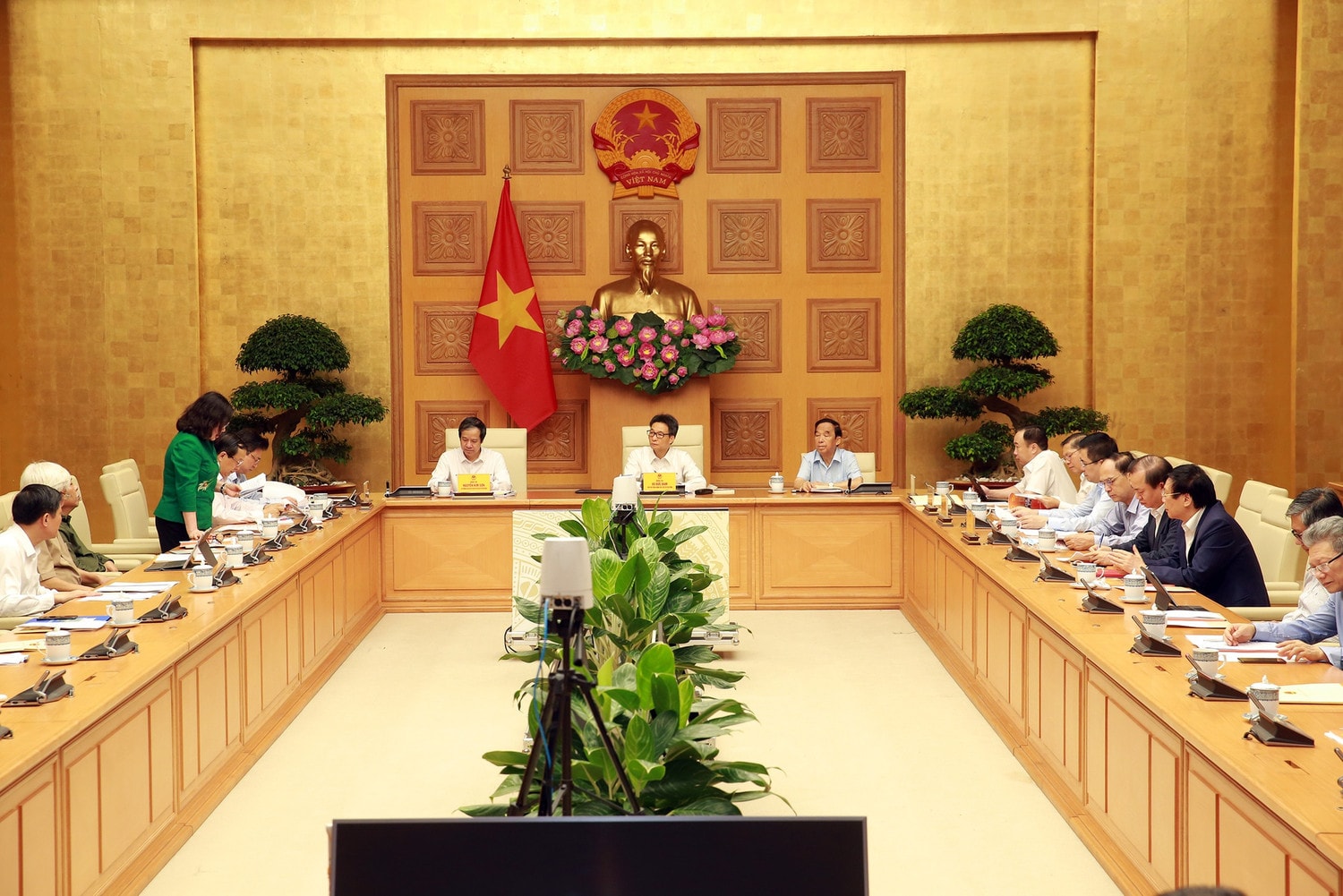 Vấn đề giáo dục cần được nghiên cứu kỹ lưỡng, khoa học, thấu đáo -0