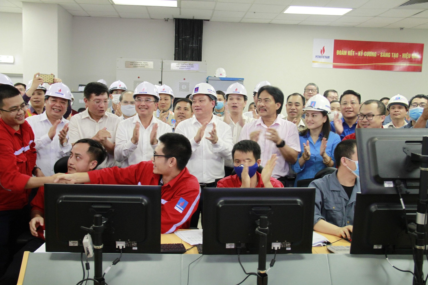 Nhà máy Nhiệt điện Thái Bình 2 chính thức phát điện lên lưới điện quốc gia -0