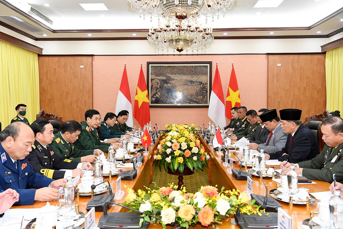 Bộ trưởng Quốc phòng Indonesia thăm Việt Nam -0