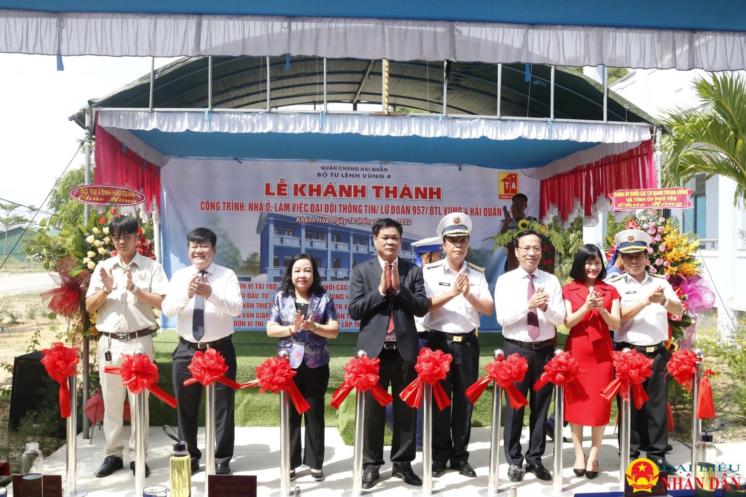 Trao tặng nhà ở và làm việc cho Bộ Tư lệnh vùng 4 Hải quân -0