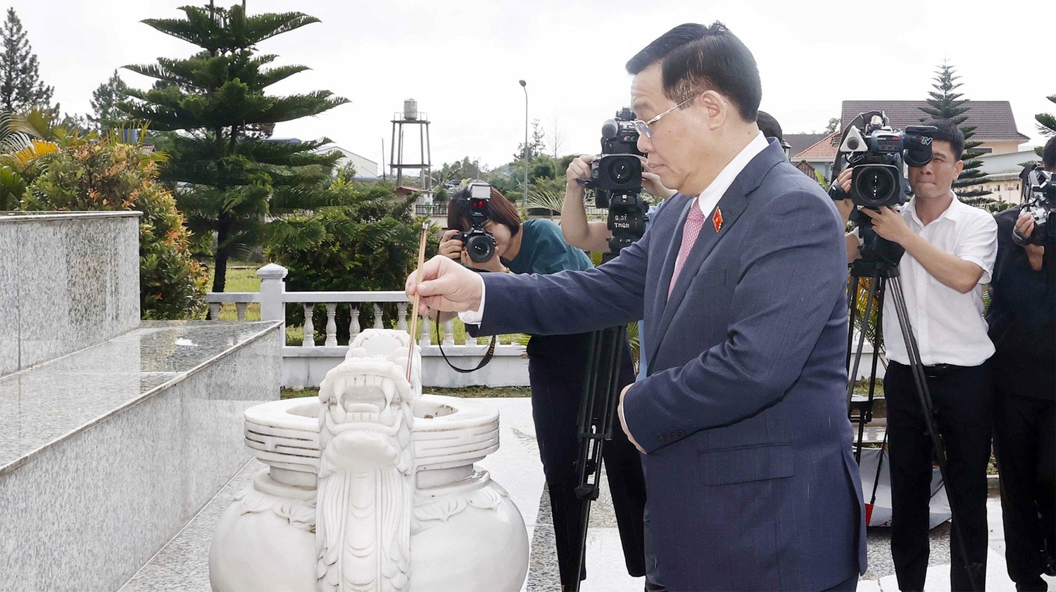 CTQH-tham-lao-a40-1652805371600.jpg