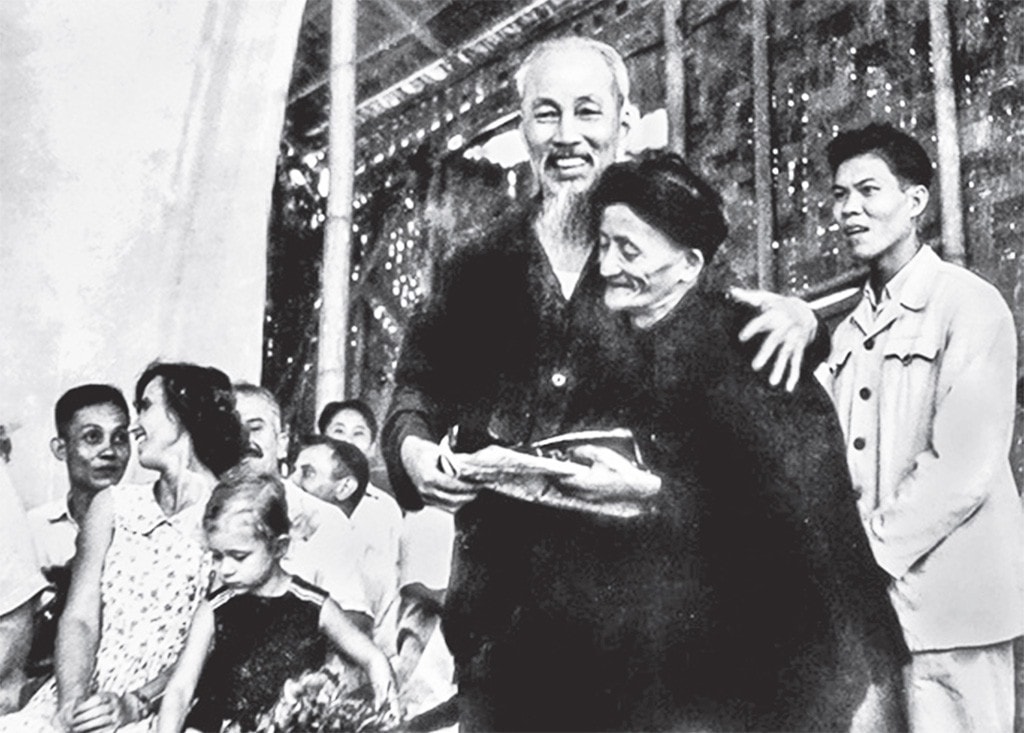 Sáng chói mà không choáng ngợp -0
