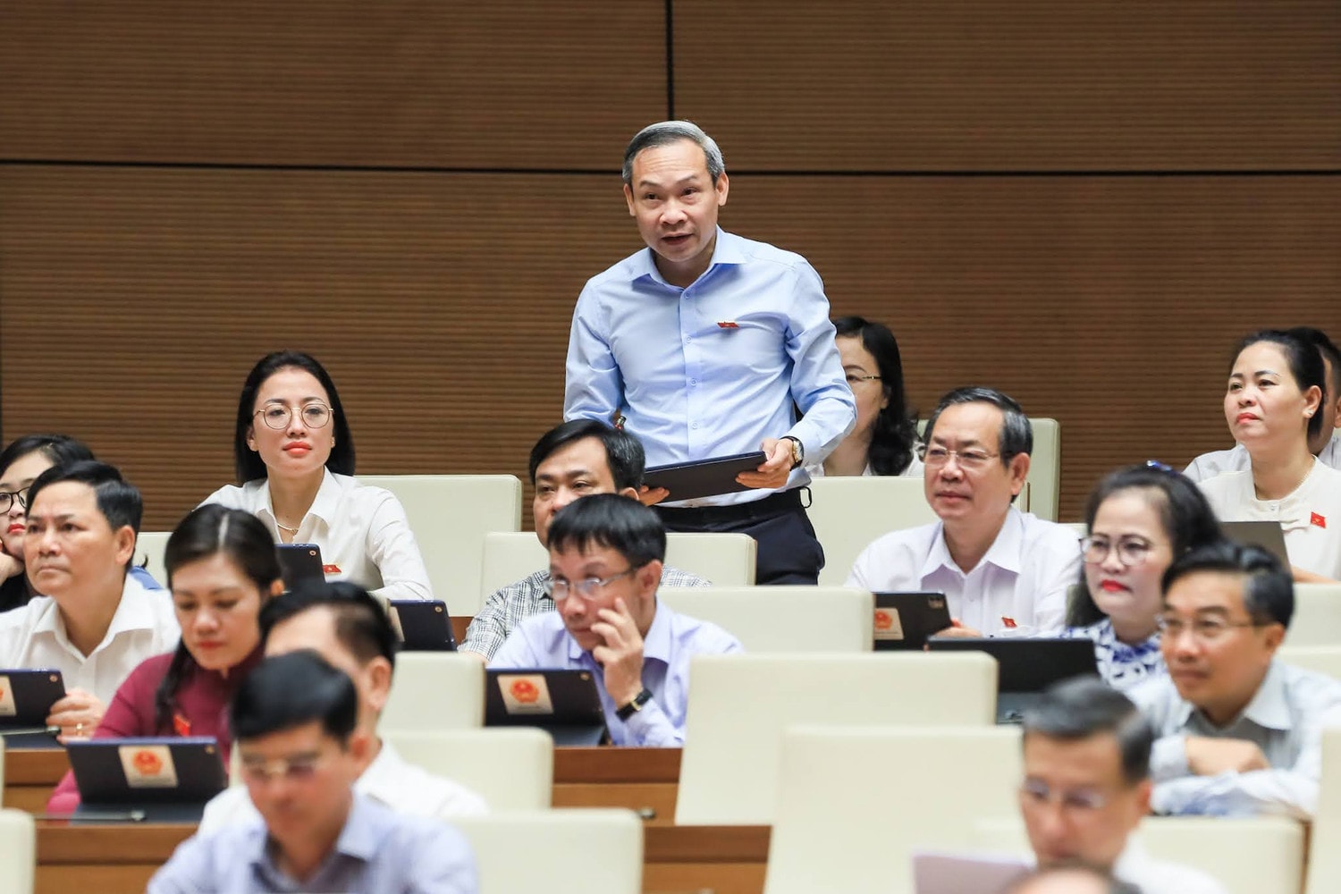Quốc hội tiếp tục chất vấn Thống đốc Ngân hàng Nhà Nước Việt Nam Nguyễn Thị Hồng -0