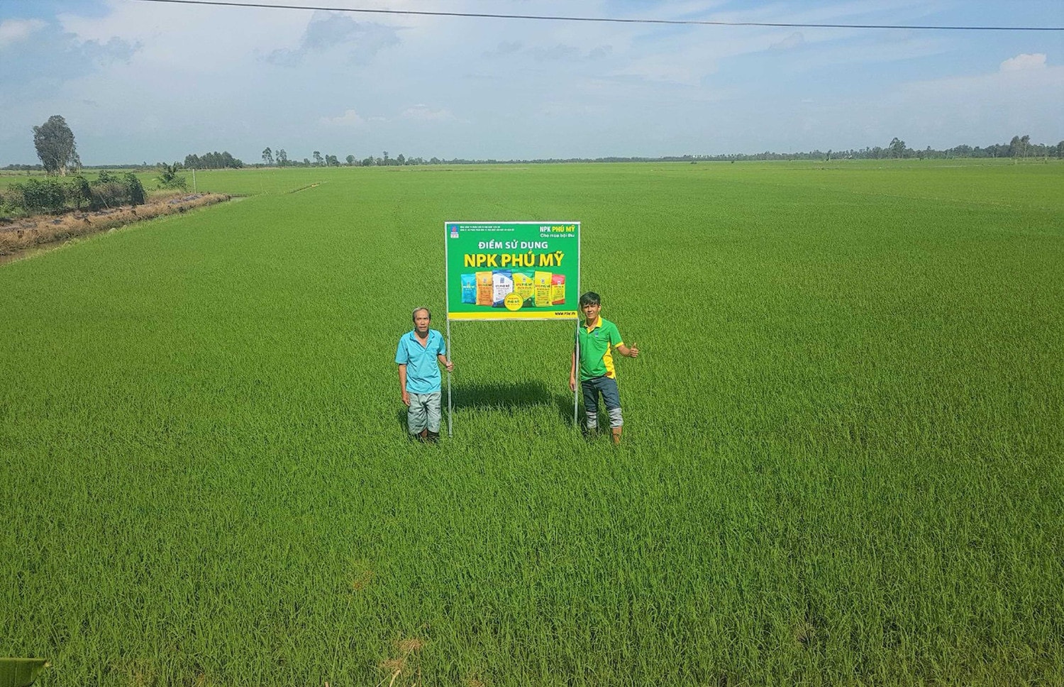 PVFCCo lọt “Top 50 công ty niêm yết tốt nhất” và VIX50 năm 2022 -0