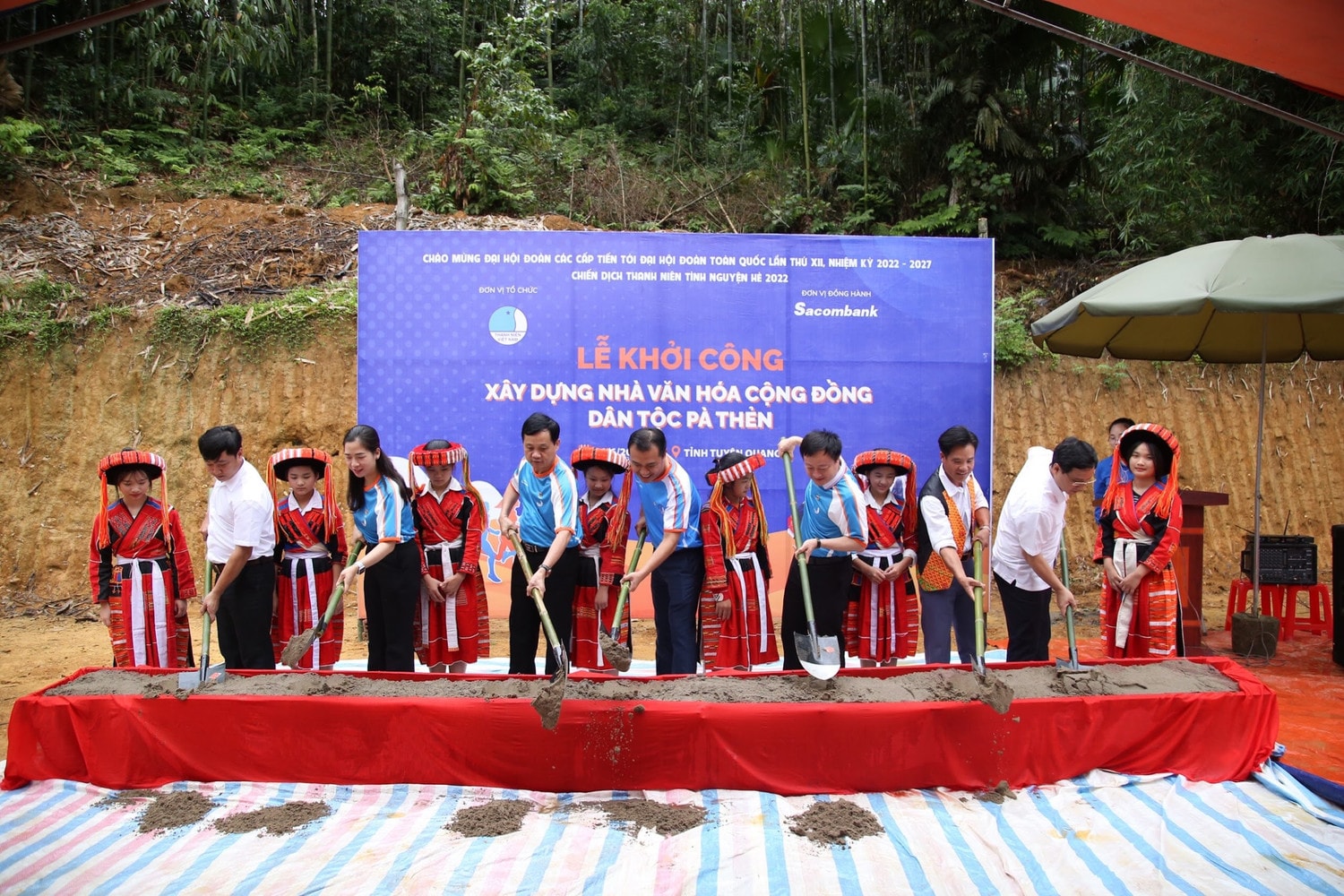 Lễ khởi động chặng 5 “Những bước chân vì cộng đồng” năm 2022 -0