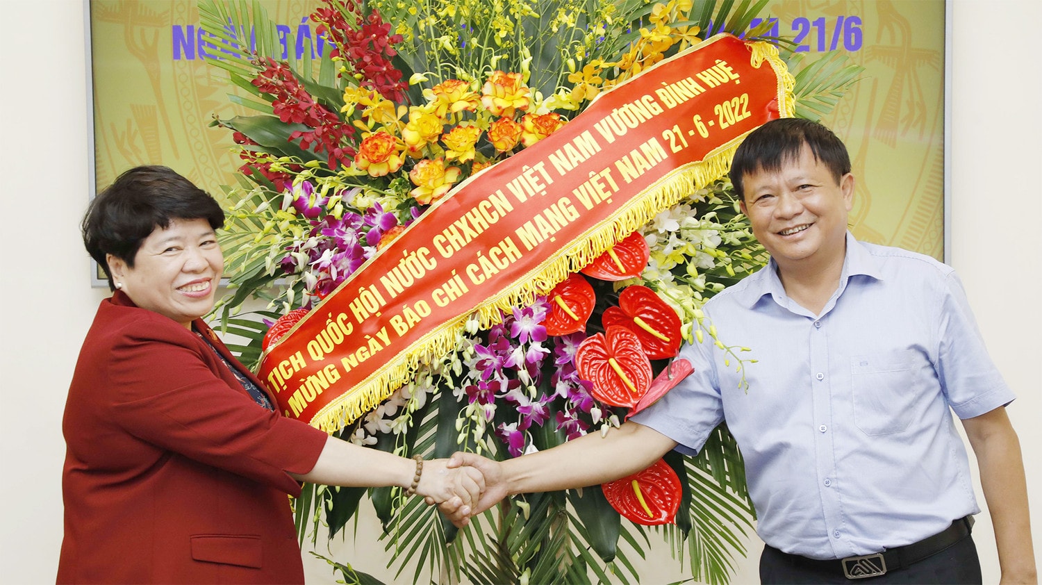 Chủ nhiệm Uỷ ban Xã hội Nguyễn Thuý Anh chúc mừng Thông tấn xã Việt Nam nhân kỷ niệm 21.6 -1