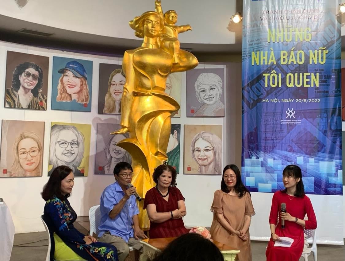 Những nhà báo nữ tôi quen -0