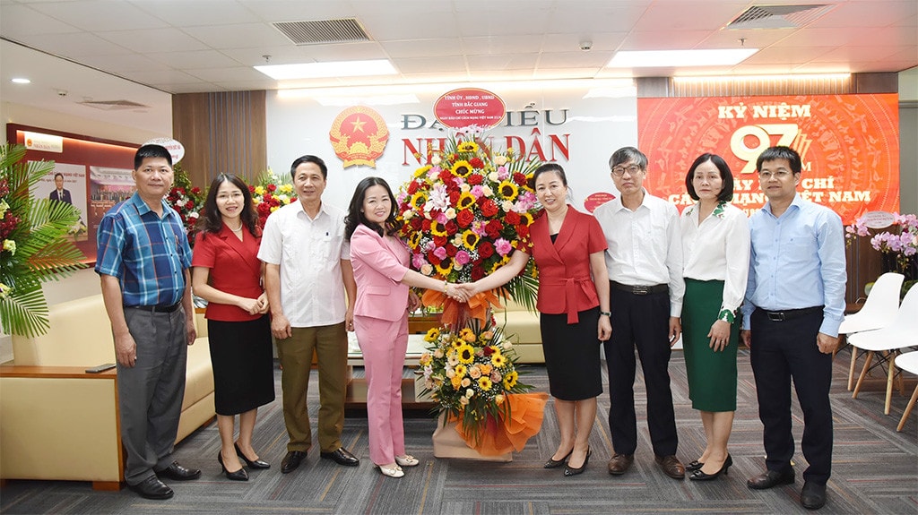 Lãnh đạo Đảng và Nhà nước chúc mừng Báo Đại biểu Nhân dân nhân Ngày Báo chí Cách mạng Việt Nam -1