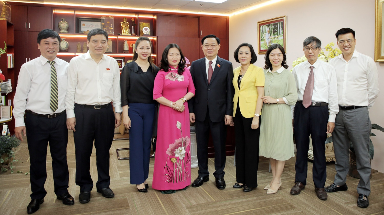 Chủ tịch Quốc hội Vương Đình Huệ: Báo Đại biểu Nhân dân ngày càng phát triển 