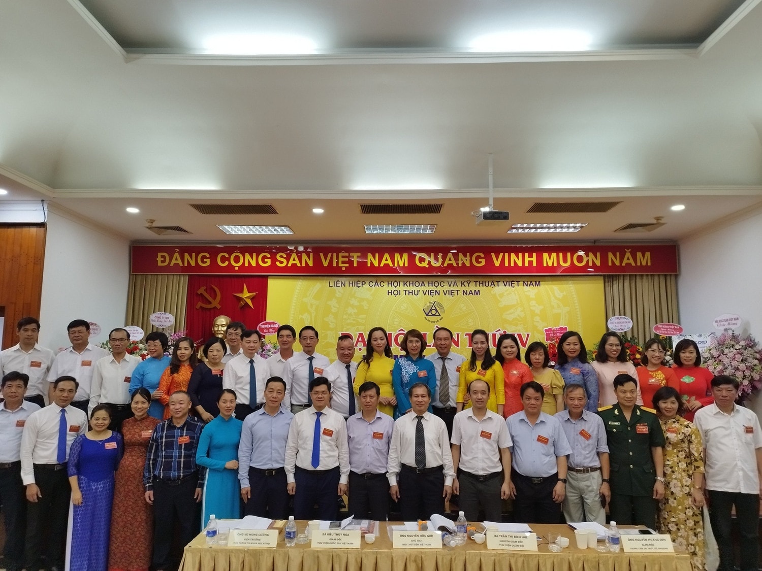 Bắt nhịp xu thế mới,Bắt nhịp xu thế mới