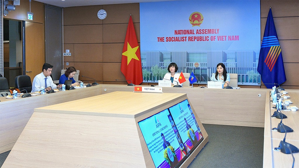 Đoàn đại biểu Quốc hội Việt Nam dự hội nghị Hội đồng tư vấn AIPA về ma túy