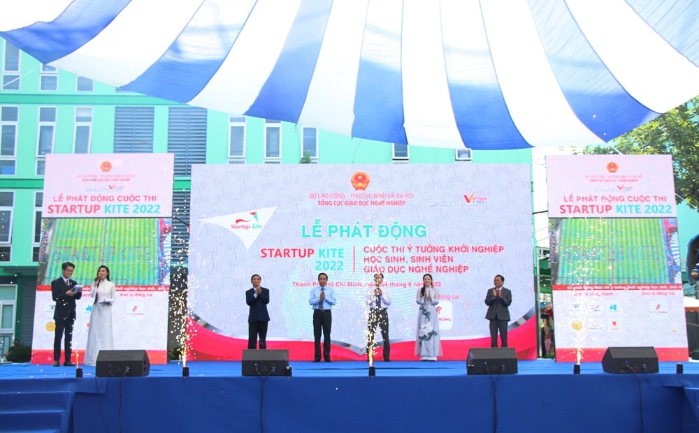 Các đại biểu phát động cuộc thi Startup Kite 2022 Các đại biểu phát động cuộc thi Startup Kite 2022