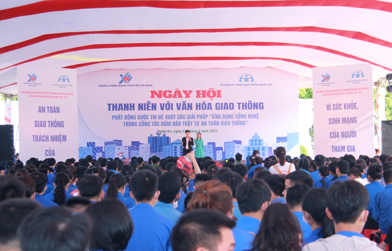 Ngày hội thu hút gần 1.500 đoàn viên, thanh niên, học sinh, sinh viên trên địa bàn tỉnh Nghệ An tham gia Sôi nổi Ngày hội Thanh niên với văn hóa giao thông tại Nghệ An -0
