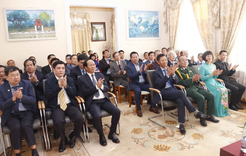 Hơn 60 giờ của Chủ tịch Quốc hội Vương Đình Huệ tại Hungary - 4